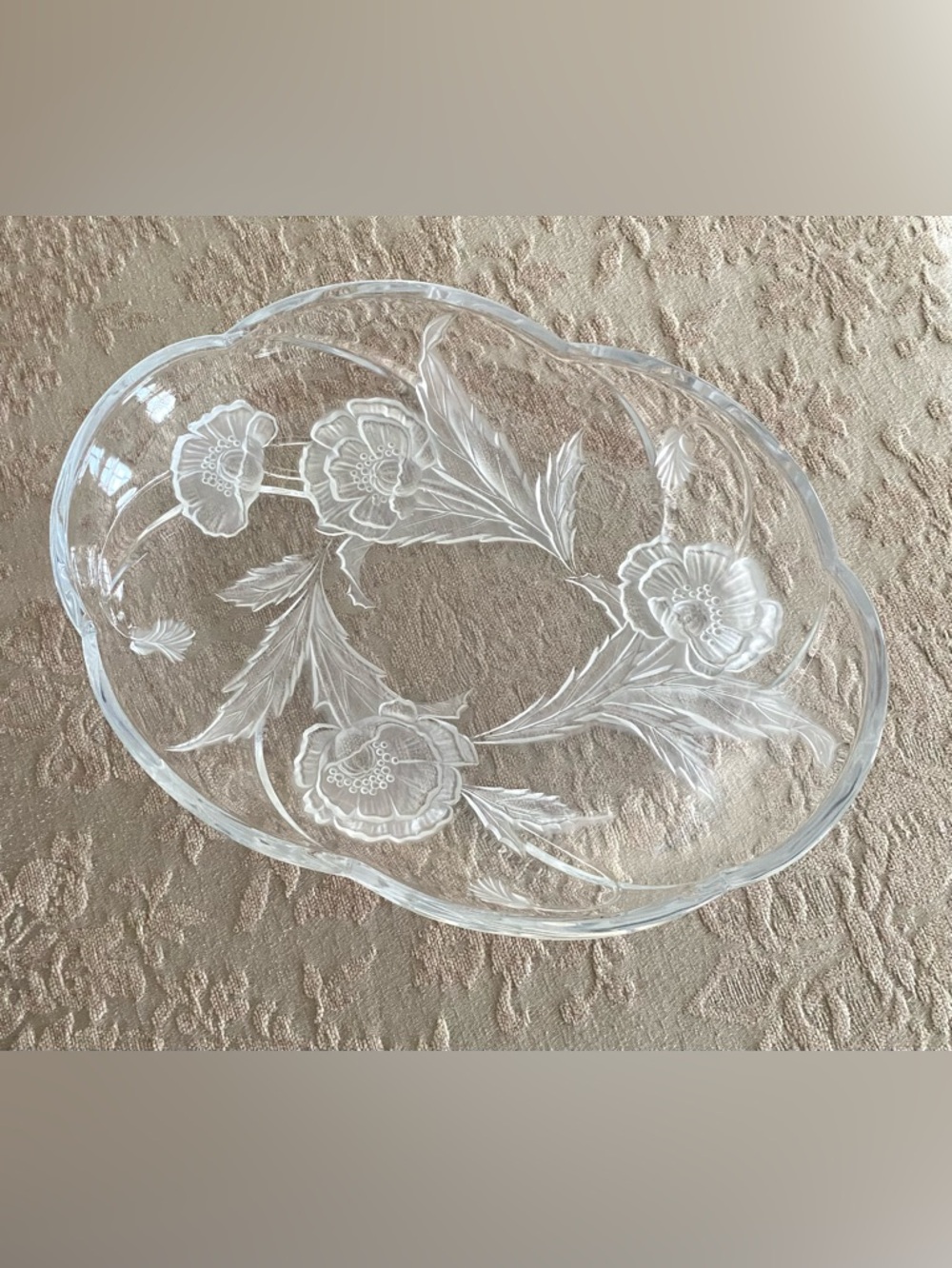 Mikasa Studio Nova Walther Glass Oval Low Bowl Platter